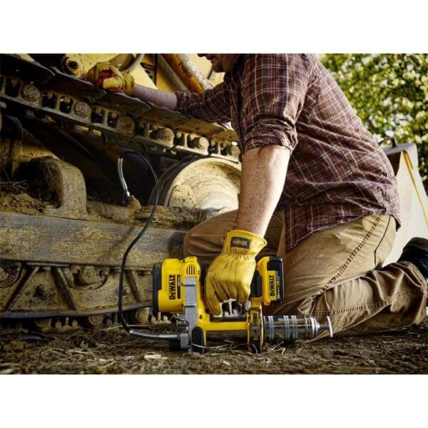 DeWalt 20V MAX* Grease Gun (Tool Only) - Image 11